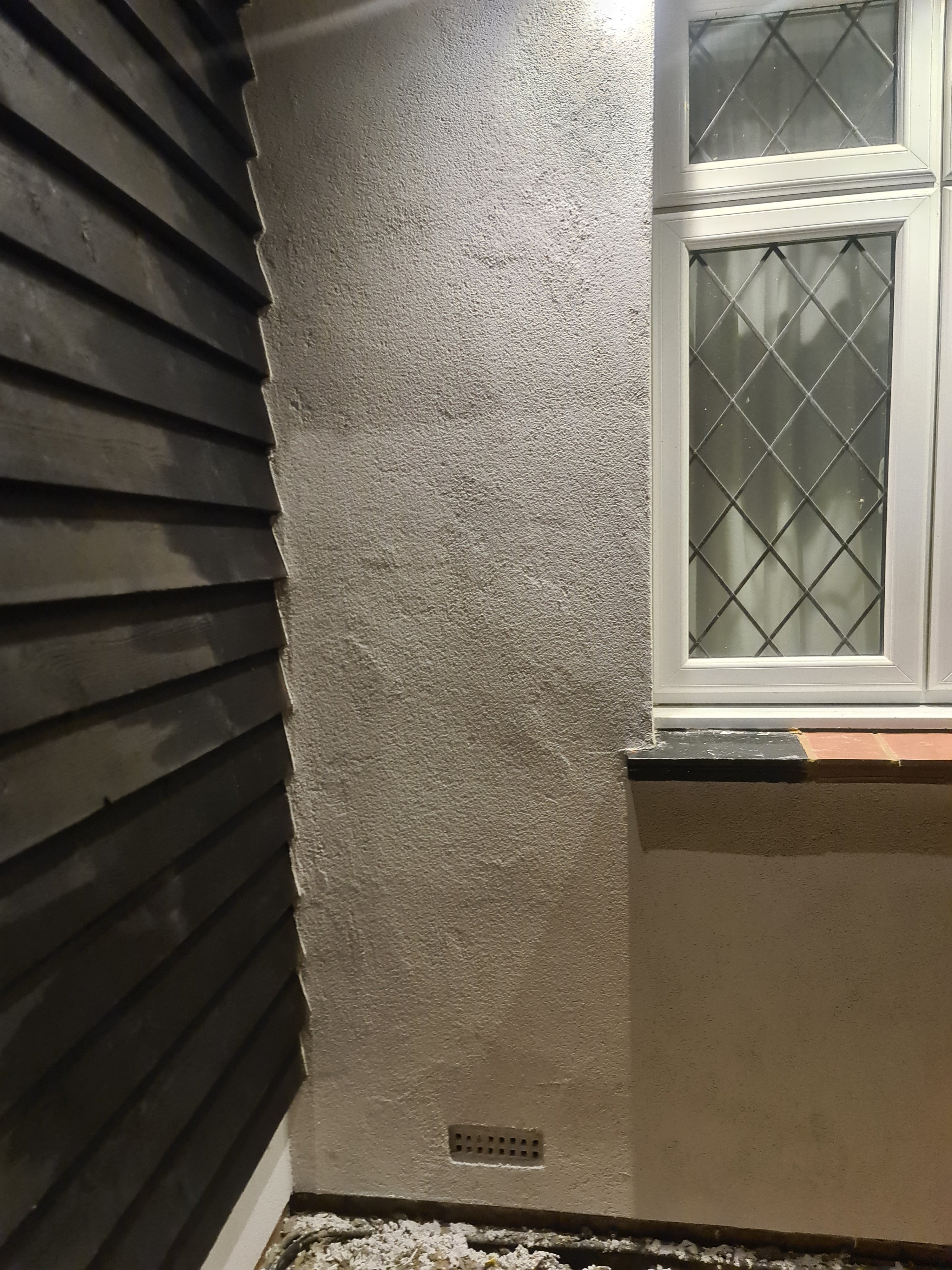 Silicone render looks terrible especially at night