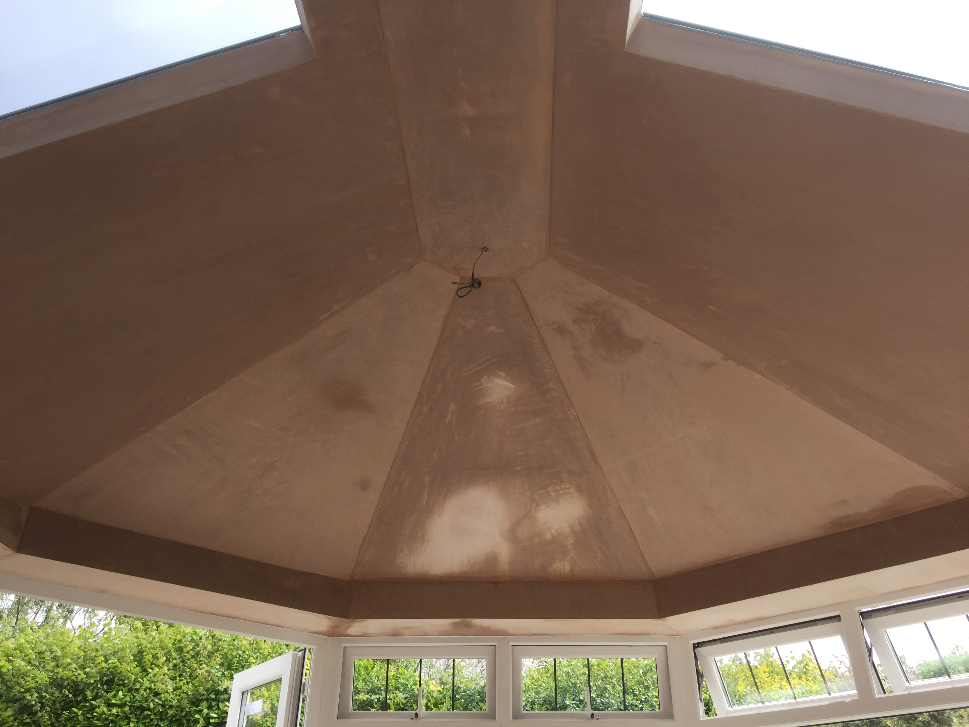 Roulette board ceilings