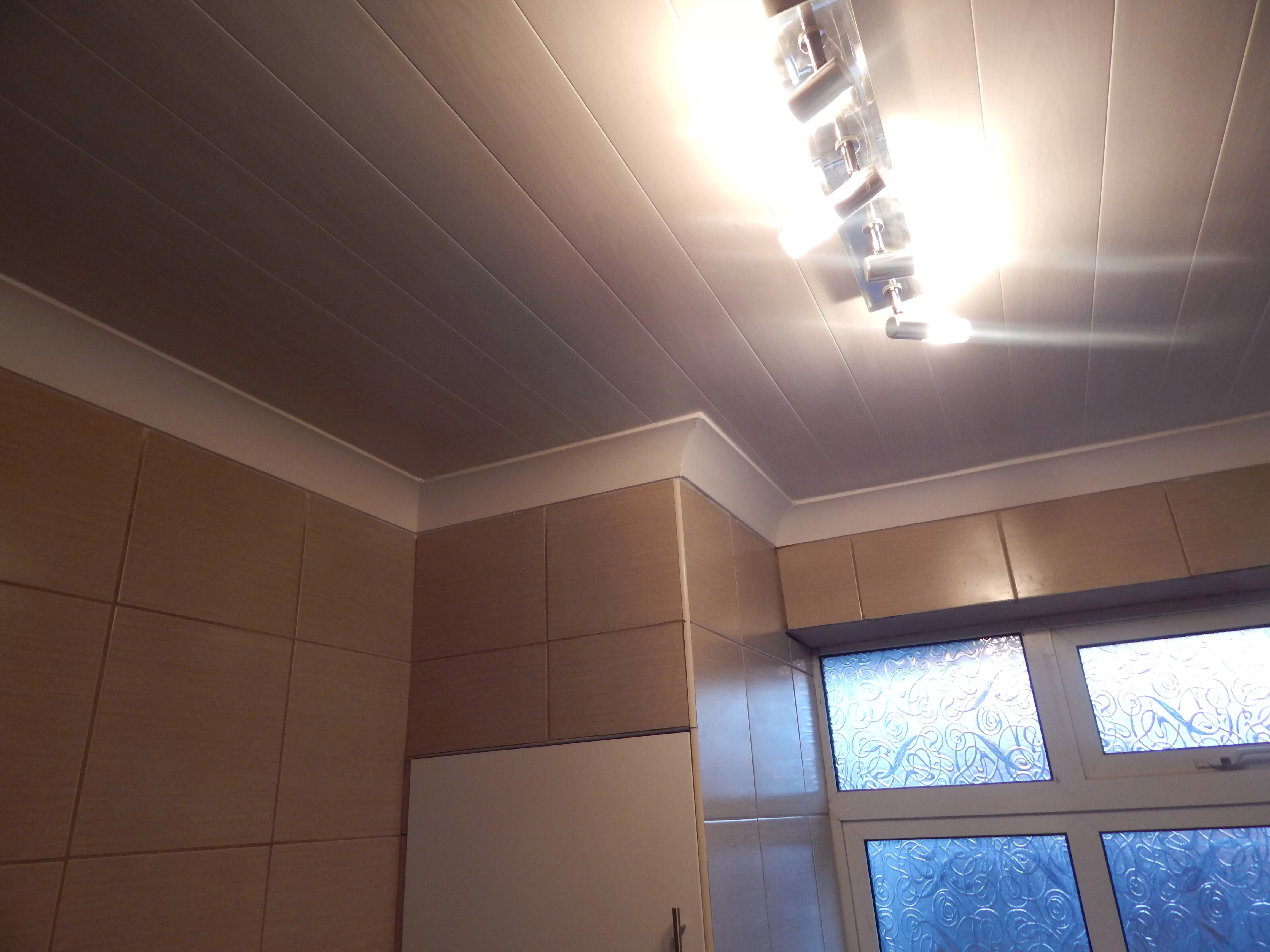 coving on pvc & ceramic tiles