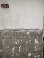 Dot and dab over lime plaster